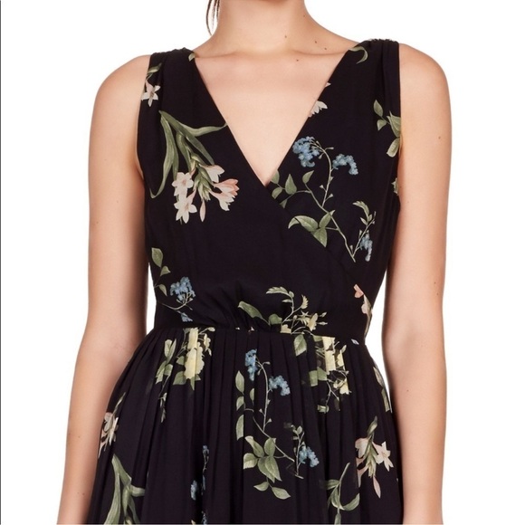 Joie Silk Braydon Dress Size Large Floral Black Caviar Wrap Bust Pleated Skirt - Picture 4 of 15